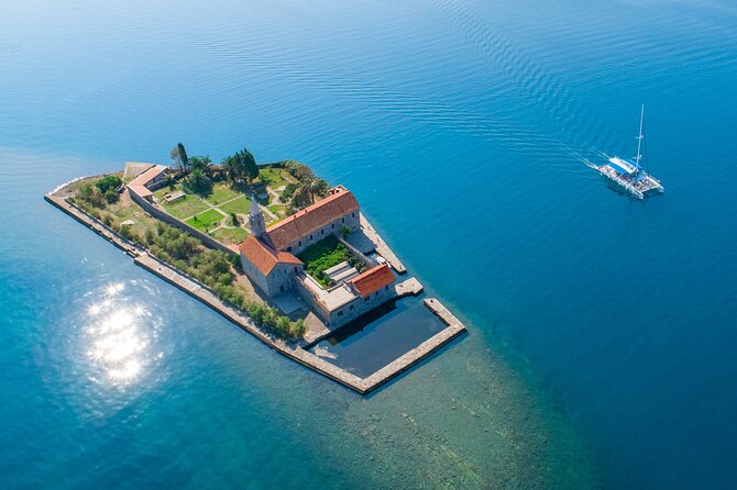Around Boka Bay Private tour - One Private Day Around Boka Bay
