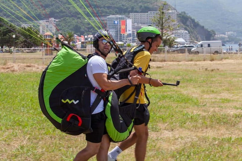 Becici Beach: Tandem Paragliding Flight in Budva Riviera - Where the tour fits in a Becici day