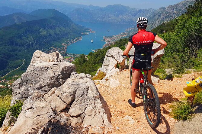 Bike tour - Panoramic downhill from Njeguši and Kotor serpentines - Timing, meeting point, and weather