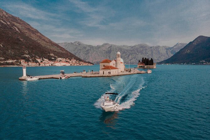Blue Cave & Lady of the Rocks 3 hrs private tour (up to 8 pax) - Our Lady of the Rocks and its €3 museum