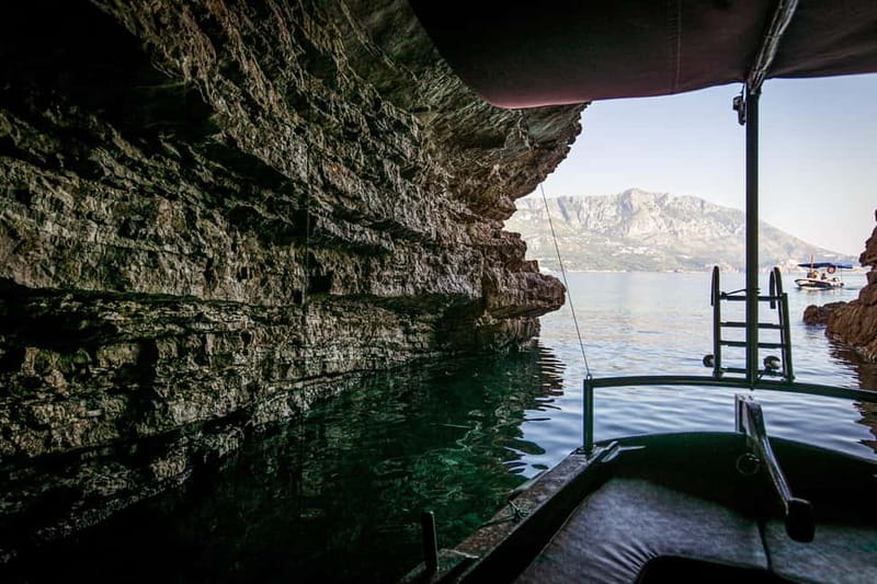 Budva: Exploring Caves & Private Boat Tour - The Jaz Beach section and its cave