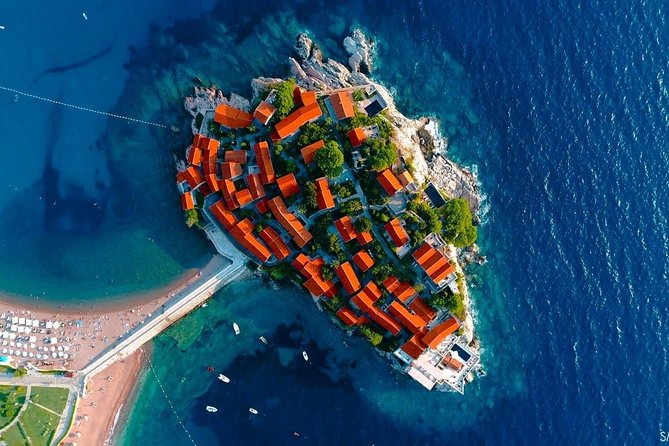 Budva old town private tour - What the private vehicle adds