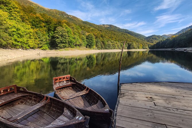 Durmitor National Park, Northern Fairy Tail -private tour from Podgorica - The guides and the value of a private car
