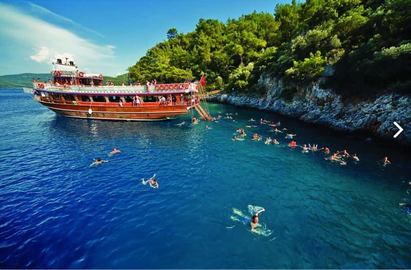 From Budva: Boka Bay Guided Full-Day Tour and Cruise - What the boat is really like
