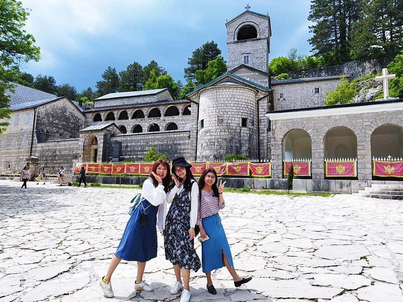 From Budva/Kotor: Montenegro Highlights Tour & Lake Cruise - Sveti Stefan viewpoint and the Adriatic opening