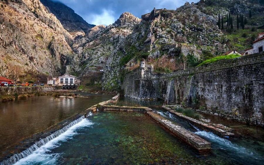 FROM CAVTAT: FULL DAY PERAST , KOTOR AND BUDVA - Perast and the two islands
