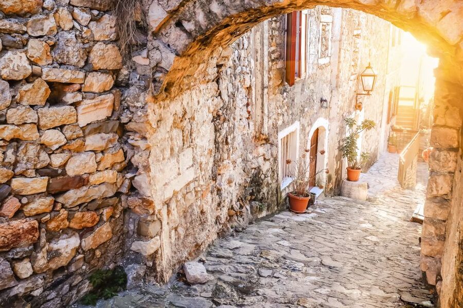 From Dubrovnik: Montenegro Day Trip - Documents you must check before crossing