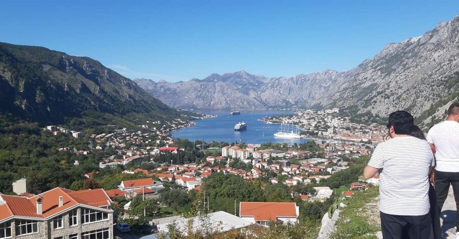 From Dubrovnik: Perast, Kotor & Budva Small-Group Day Trip - The early pickup and the Croatia-Montenegro border