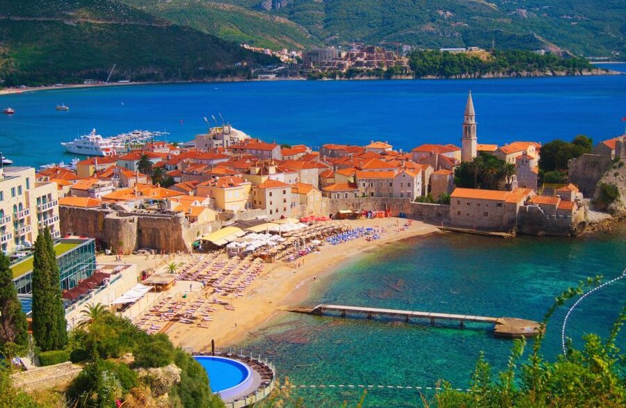 From Dubrovnik: Private Full-Day Tour to Montenegro - The private car and the value of local driving
