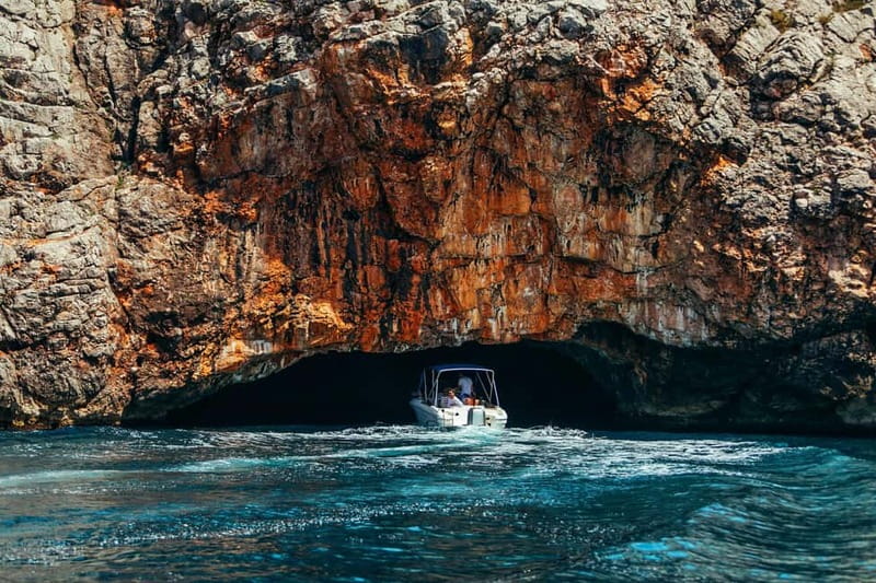 From Herceg Novi: Blue Cave Private Boat Tour - Twenty minutes inside the Blue Cave