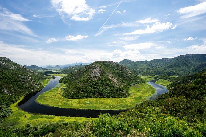 Gastronomy and Sightseeing in Montenegro - Lake Skadar & Cetinje Private Tour - Rvaši turns wine tasting into a family visit