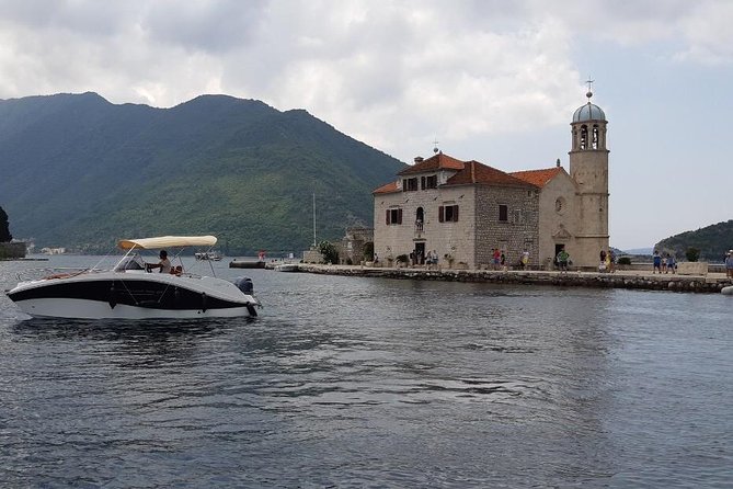Group Perast & Lady of the Rock tour- 1h30min duration - Leaving Park Slobode by speedboat