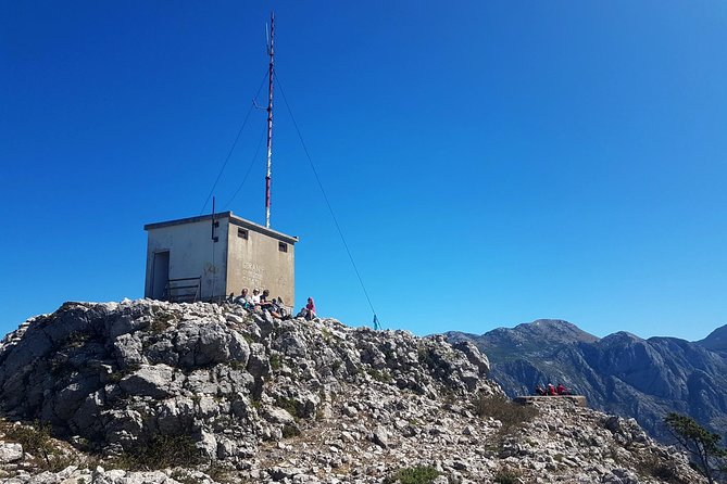 Hiking Vrmac peninsula with panoramic view on Kotor bay - Why Vrmac is a smart choice above Kotor Bay