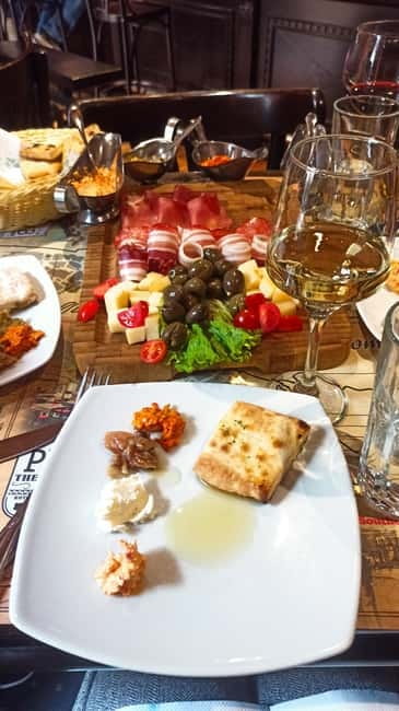 Kotor: 3H Food Tour - The Farmer’s Market sets the table