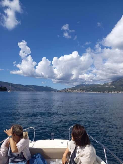 Kotor: Blue Cave, and Full Bay Speedboat Tour - Swimming inside the Blue Cave
