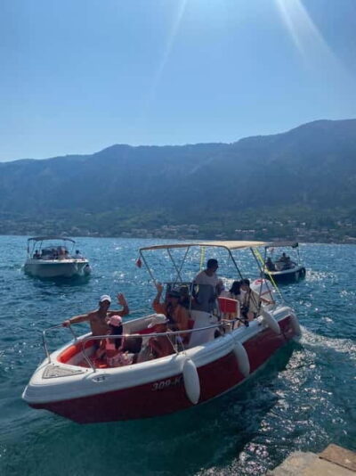Blue Cave and Gulf tour by speedboat
