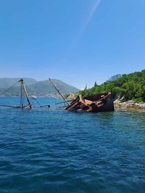 Kotor: Blue Cave and Lady of the Rocks Speedboat Tour - Mamula Island and Its Prison Fortress