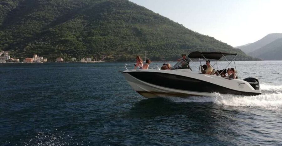 Kotor: Blue Cave, Žanjic Beach Speedboat Tour - Our Lady of the Rocks and a €2 decision