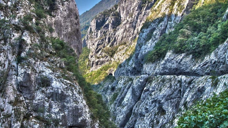 Kotor: Lake Skadar and Biograd Day Trip & Boat Ride - Breakfast beside Lake Skadar in Virpazar
