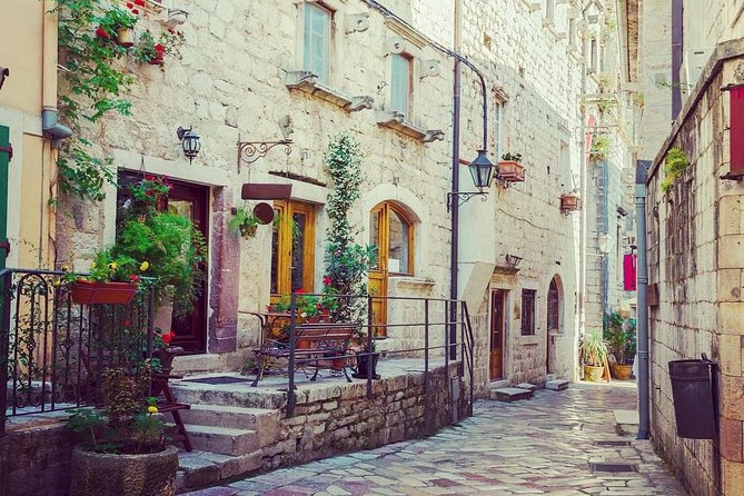 Kotor Old Town Small-Group Walking Tour - Passing through the Sea Gate