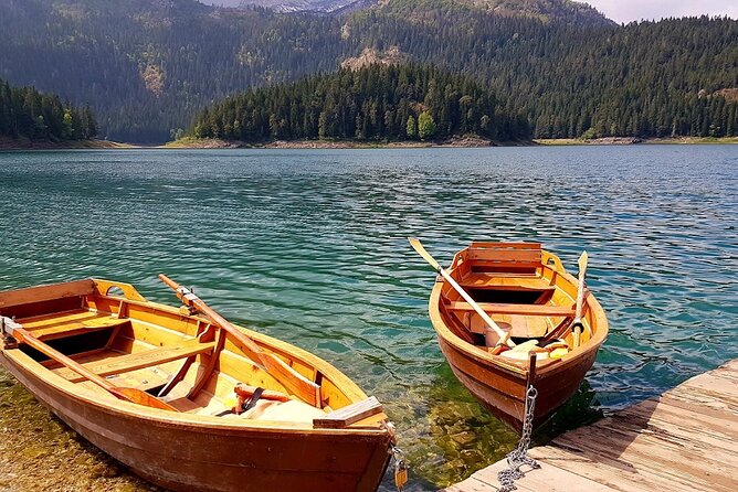 Kotor Tour to Durmitor - Black Lake & Tara River Bridge - What the private guide service adds