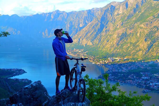Mountain Biking on Vrmac peninsula - Panoramic view on Kotor bay - Key points at a glance
