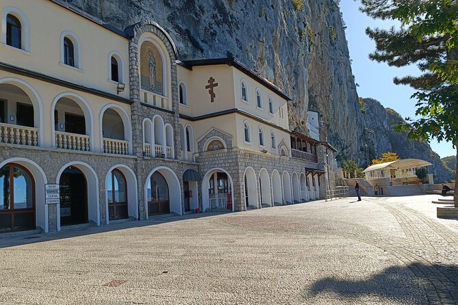 Ostrog Monastery tour - What Dragan adds to the morning