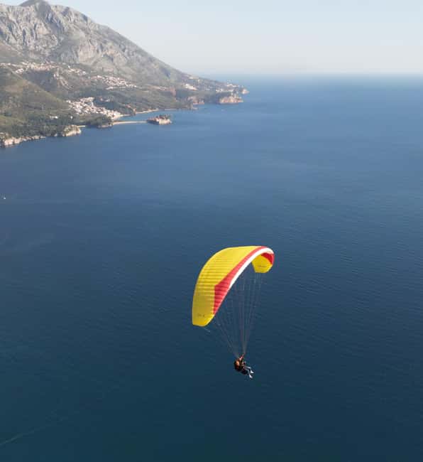 Paragliding in Budva with Certified Pilot (All-Inclusive) - From Bečići to the Brajići launch site