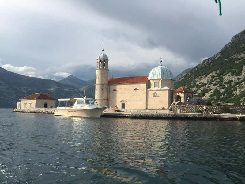 Perast Kotor Bay: boat ride to Our lady of the Rocks & back - What the island visit feels like in practice
