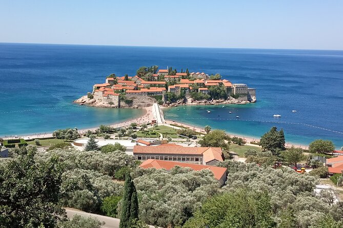 Private Full-Day Tour -Kotor tour, Saint Stefan & NP Skadar Lake - Miločer and the view toward Sveti Stefan