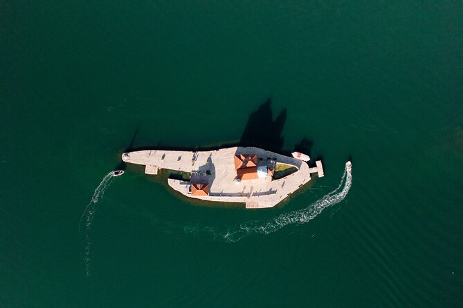 Private Guided Tour in Kotor Bay with Speedboat Food and Wine - Tasting Kotor at the farmers market