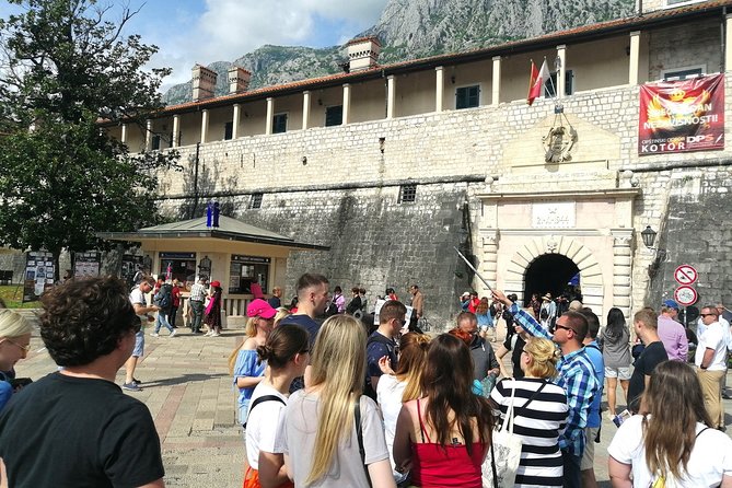 Private Kotor City Walking Tour - St. Luke’s Square and its two churches