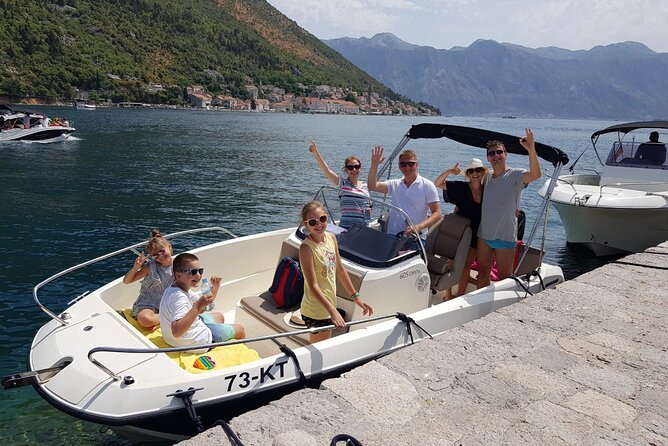 Private Our Lady of the Rocks and Perast Tour - The scenery is the main event