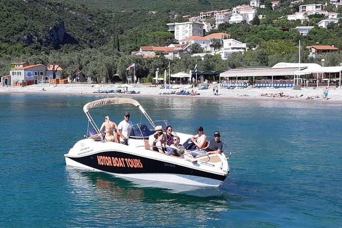 Private Perast and Lady of the Rock tour - 2h duration - Our Lady of the Rocks in a 20-minute stop