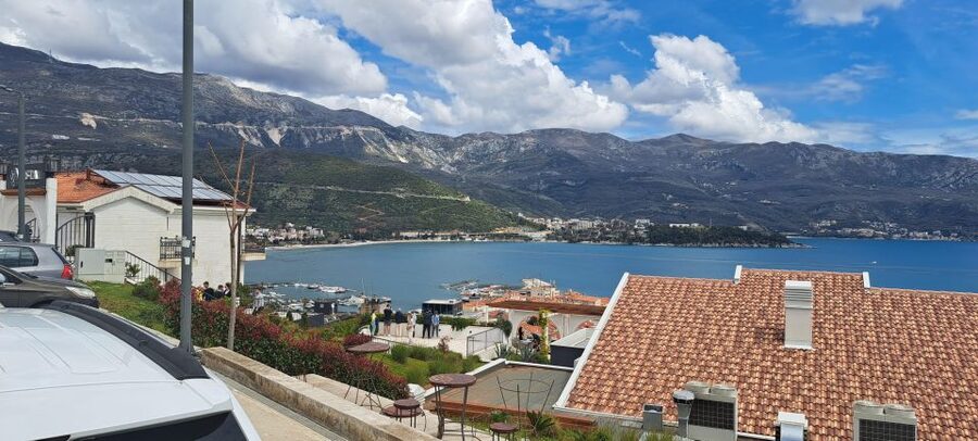 Private Tour: Montenegro Day Trip from Dubrovnik - Budva: sea views, old walls, and free time