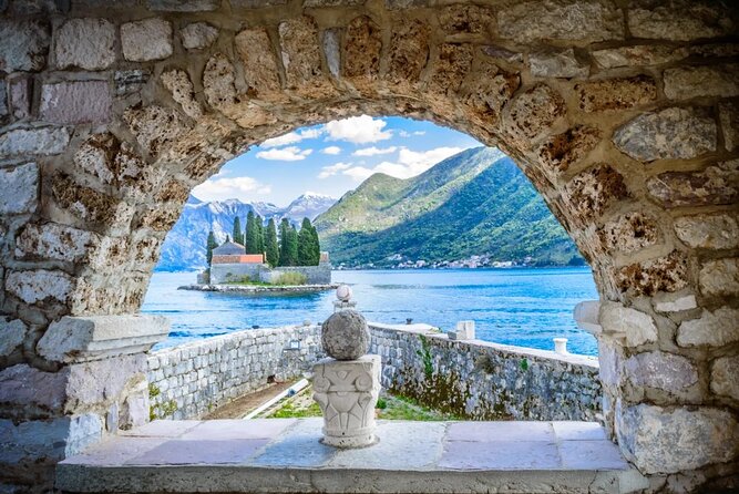 Private Tour - Our Lady of the Rocks and Perast Old Town (2hrs) - One hour to explore Perast