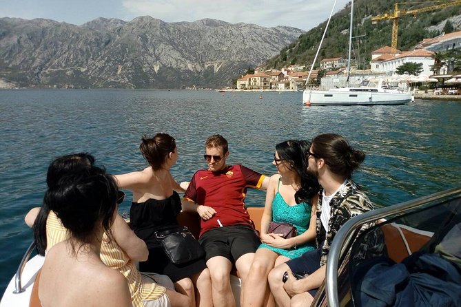 Private tour with speed boat - Perast and Lady of the rock - Small details that improve the outing
