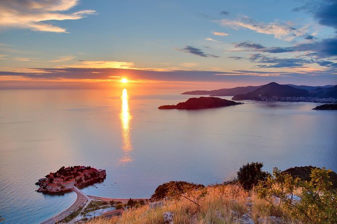 Private Transfer from Budva or Becici to Tivat airport - Leaving Budva after a beach stay