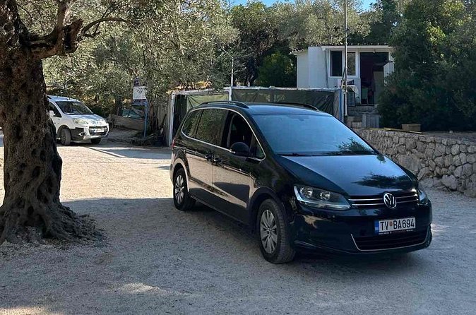 Private Transfer from Kotor to Dubrovnik airport - The Montenegro to Croatia border is the key variable