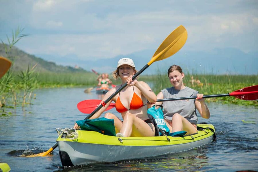 Skadar Lake: Individual Kayaking, hidden canals and swimming - The one-hour option: beautiful, but tightly timed