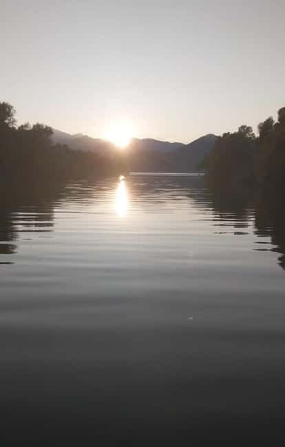 Skadar Lake kayak rent: A Journey Through Tranquility - Lesendro Fortress and the lake’s past