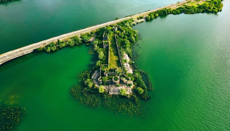 Skadar Lake Virpazar : Speed Boat Special ! - Weather, comfort, and safety