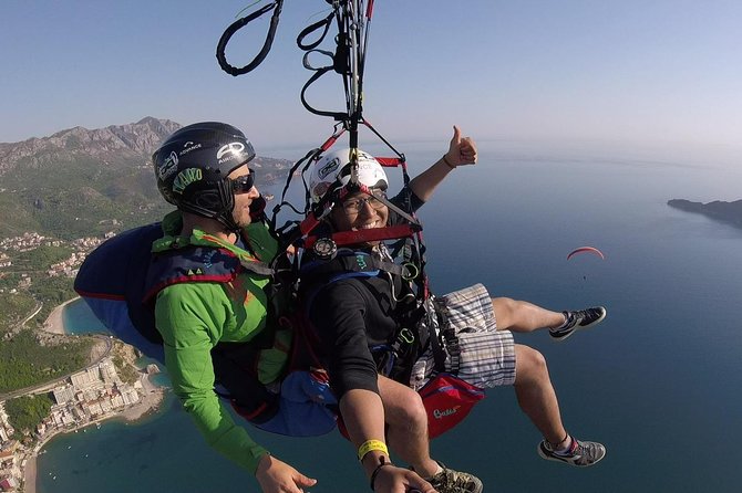 Tandem paragliding in Budva /All-inclusive - What your hour in the sky is really like