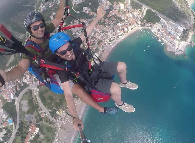 Tandem Paragliding in Budva with Expert Pilots/All-inclusive - From Brajići to Budva City Beach