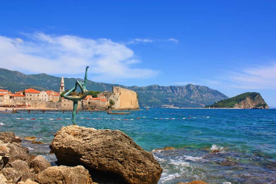 Tirana/Durres/Shkoder: Montenegro Day Tour Budva & S. Stefan - Why this Montenegro day trip works